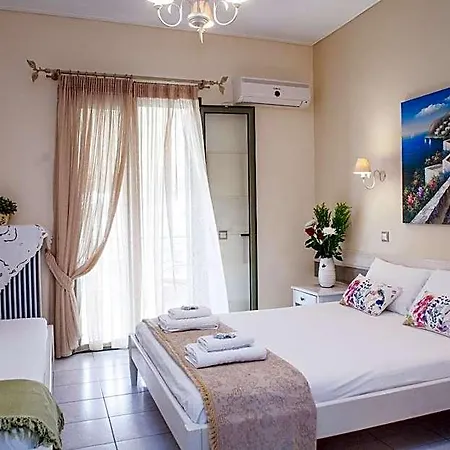 Hotel Nontas 3*