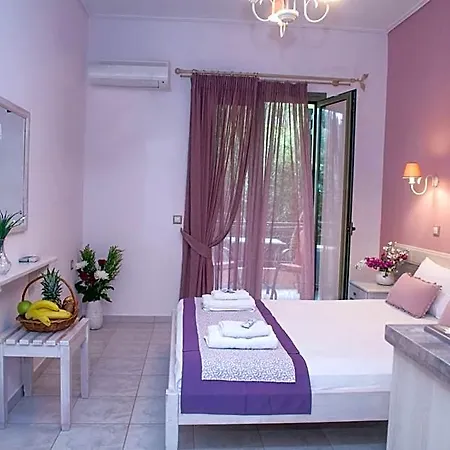 Nontas Hotel 3*